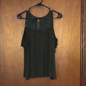 Cold shoulder top
